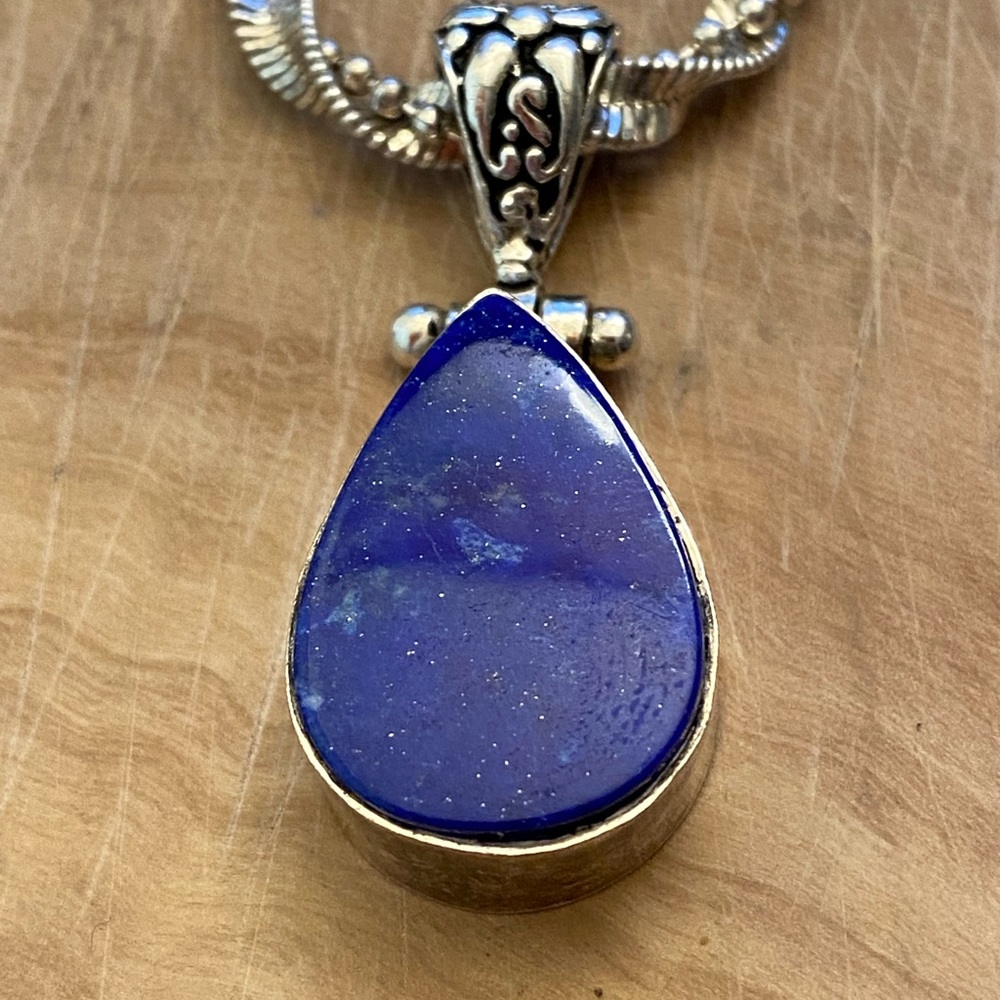 Beautiful Sarah Coventry 925 silver lapis lazuli pendant on an Italy twist chain - Picture 10 of 14